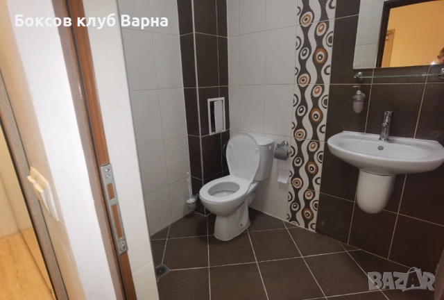 Частно лице -Давам дългосрочно под наем двустаен апартамент  и подземно  ПМ в гр Варна кв Левски , снимка 5 - Апартаменти - 53125749