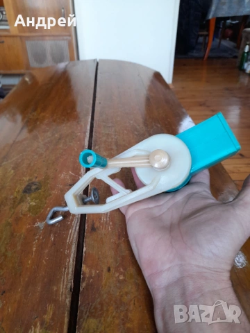 Стара мелничка,мелница за орехи #4, снимка 4 - Антикварни и старинни предмети - 53889488