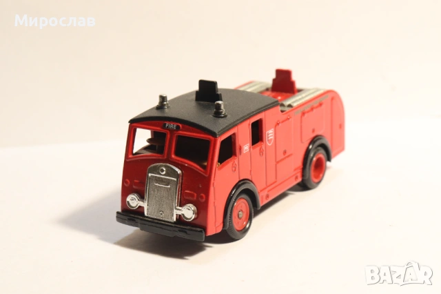 1/64??? LLEDO ПОЖАРНА КОЛИЧКА КАМИОН МОДЕЛ, снимка 3 - Колекции - 53341699