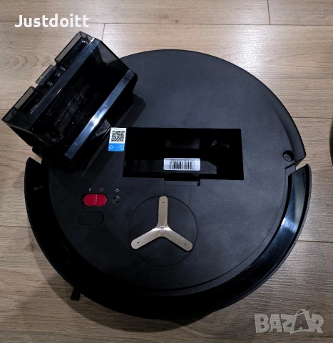 Прахосмукачка робот Ecovacs Deebot X8 PRO OMNI, снимка 4 - Прахосмукачки - 53238139
