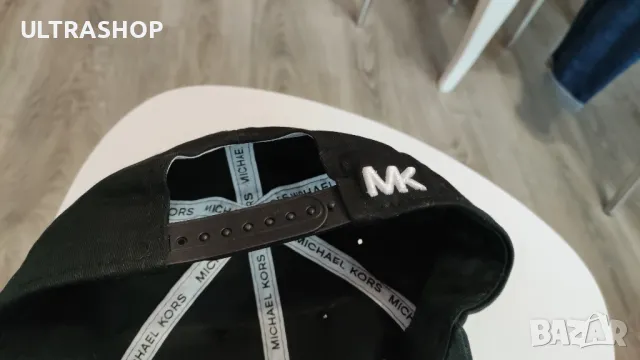 Нова шапка с козирка Michael Kors , снимка 5 - Шапки - 47950355