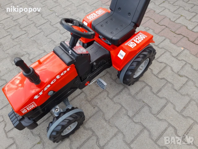 PILSAN Трактор с педали 07294 червен, снимка 6 - Други - 53850107