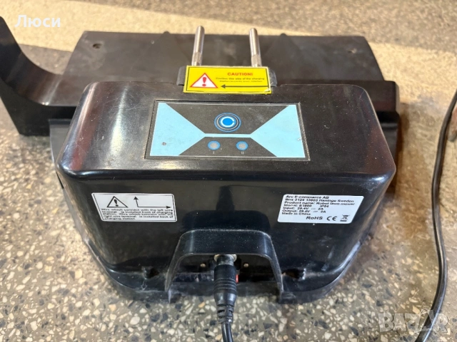 Робот косачка Lufco E1820 + зарядна станция, снимка 5 - Градинска техника - 53691145