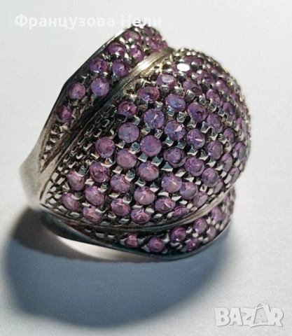 Стар сребърен пръстен със Сапфири