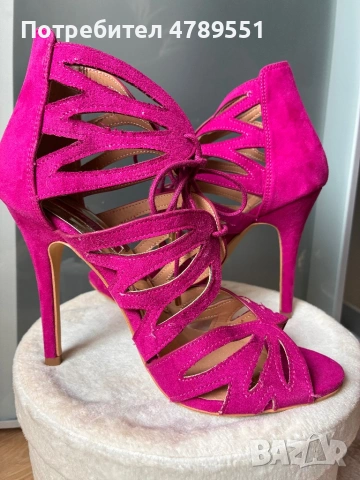 Дамски сандали с ток