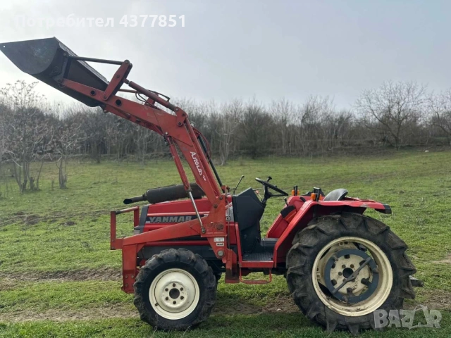 Продавам мини челен товарач Yanmar BX24D