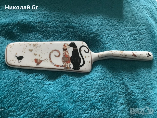 Порцеланова чиния  и шпатула не се използва в подаръчна кутия , снимка 2 - Колекции - 53230217