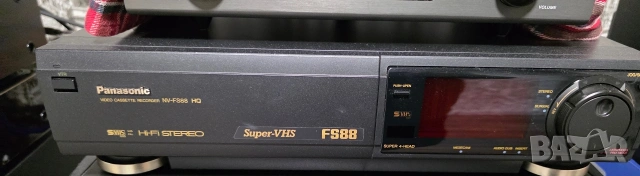 Продавам видео Panasonic NV-FS 88 S-VHS, снимка 2 - Плейъри, домашно кино, прожектори - 53701249