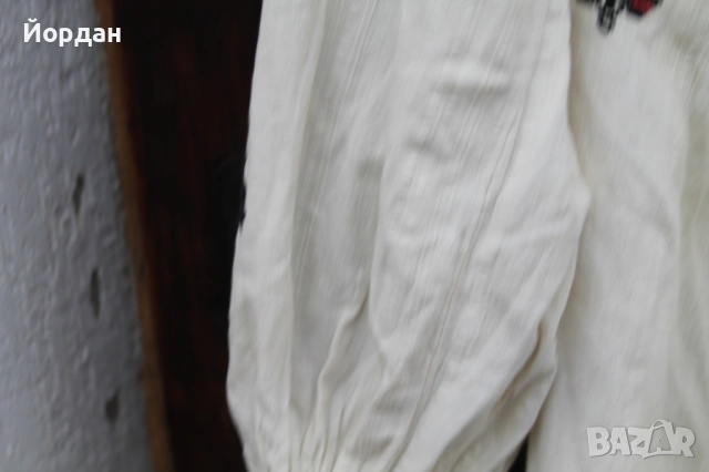 Дамска риза от народна носия, снимка 3 - Антикварни и старинни предмети - 53326309