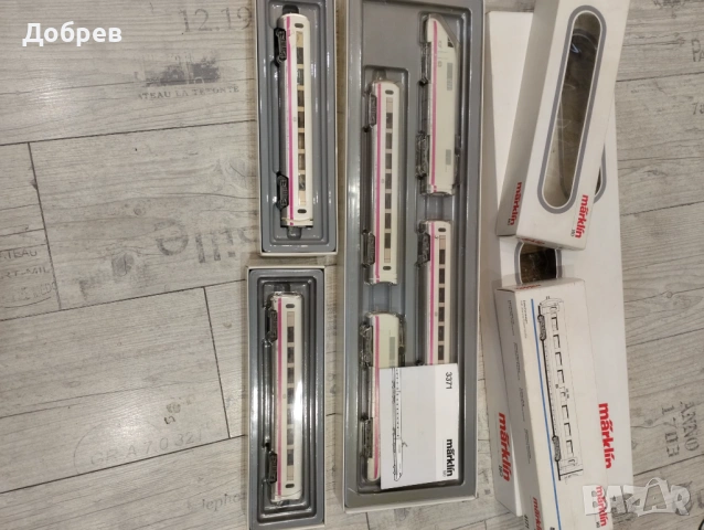 Скоростен влак Marklin, снимка 5 - Колекции - 53926457