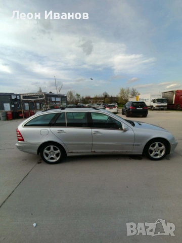 Мерцедес Ц200 Компресор, снимка 4 - Автомобили и джипове - 54176811
