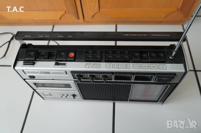 Grundig C 6200, снимка 2 - Радиокасетофони, транзистори - 53109333