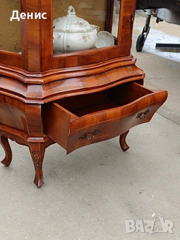 витрина винтидж с една врата, снимка 5 - Секции и витрини - 53490355