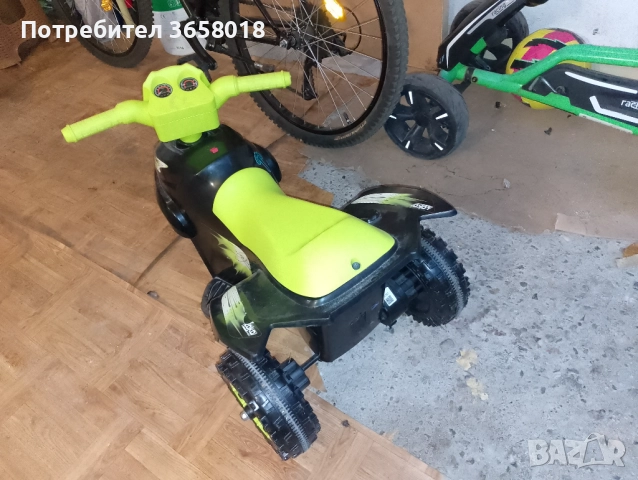 Детски мотор с акумулатор 