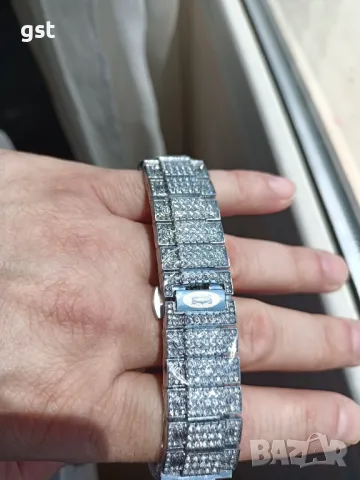 Уникален Часовник Cartier Картие All Diamonds Crystals Copy Унисекс Мъжки дамски Римски цифри , снимка 8 - Мъжки - 50360824