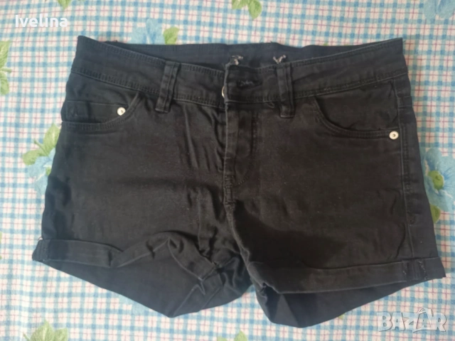 Дамски къси гащи , снимка 8 - Къси панталони и бермуди - 53459891