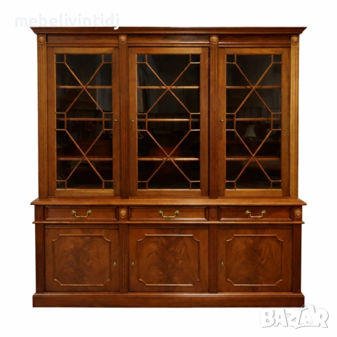 Витрина-шкаф Chesterfield махагон