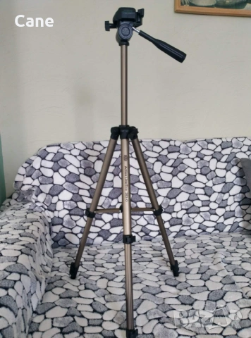 Немски статив за фотоапарат/камера Bilora ActionLine 263, снимка 5 - Чанти, стативи, аксесоари - 53858096