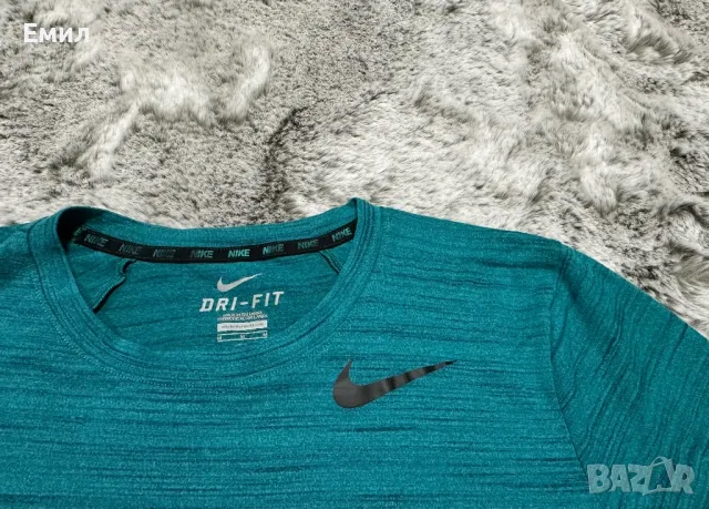 Мъжка тениска Nike Running Miller Tee, Размер М, снимка 2 - Тениски - 47006780