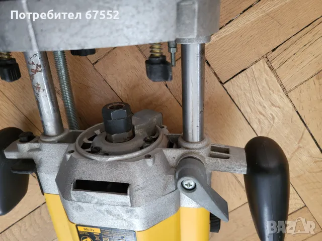 Продавам отлична оберфреза DeWalt DW625E 2000 вата, снимка 3 - Други инструменти - 48930278