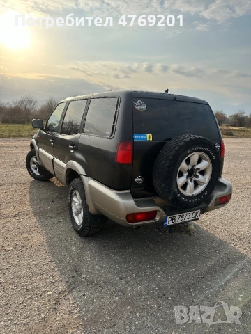 Nissan Terrano , снимка 5 - Автомобили и джипове - 53879083