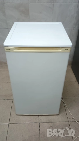 Малък фризер BEKO