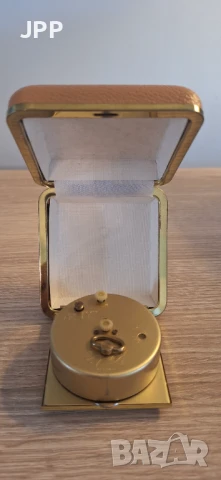 Туристически часовник с будилник EUROPE 2 JEWELS, снимка 5 - Антикварни и старинни предмети - 50999633