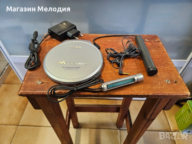 Дискмен SONY D-EJ925 Walkman Portable CD Player Xtra Lightweight Skip G-protection В отлично техниче