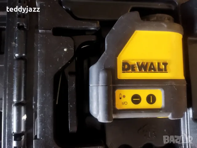 Линеен лазерен нивелир Dewalt dw088, снимка 2 - Други машини и части - 47611334