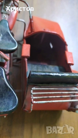 РЪЧНО ИЗРАБОТЕНА Колекционерска Метална играчка ОТ ЕДНО ВРЕМЕ мотоциклет с кош , снимка 15 - Колекции - 54032248