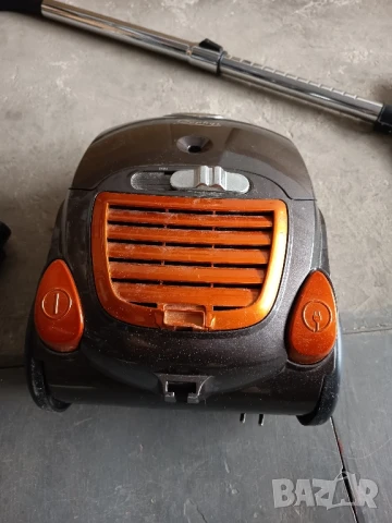 Прахосмукачка Zephyr Z 1001 AR, снимка 12 - Прахосмукачки - 50552114