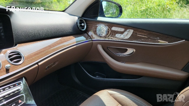 Mercedes E400 AMG 4x4 фул екстри, снимка 10 - Автомобили и джипове - 53381572