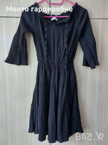 Дамска черна рокля с дълги ръкави