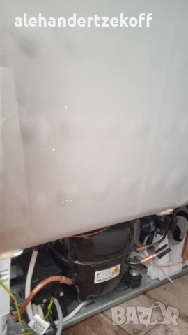 Малък хладилник за вграждане BEKO BU 1153 HCN 82.00 см, снимка 11 - Хладилници - 51249579