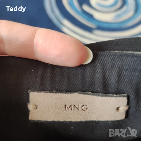 Чанта с ресни Mango, естествен велур, снимка 5 - Чанти - 51907938