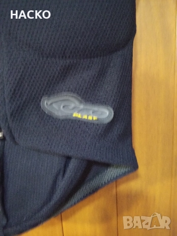 ПРОТЕКТОР ЗА ГРЪБ UFO PLAST Размер S Made in Italy, снимка 9 - Аксесоари и консумативи - 52296191