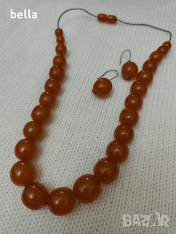 Стар руски кехлибарен гердан с кръгли,плътни зърна и обеци кехлибар и сребро ,50 грама, снимка 10 - Антикварни и старинни предмети - 54163003