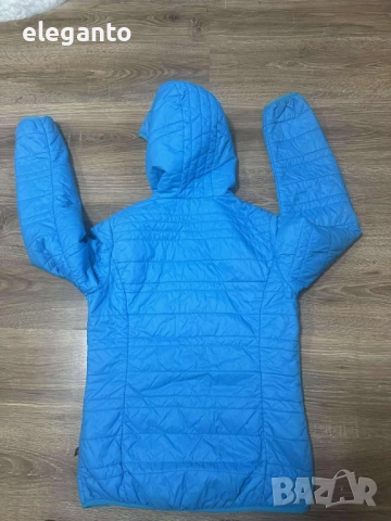 Дамско изолирано яке CMP Steppjacke hooded  Feel Warm Flat padding , XS размер, снимка 3 - Якета - 52558840