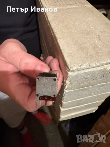 Стерео потенциометър 2x100KΩ с дълга ос , снимка 2 - Ресийвъри, усилватели, смесителни пултове - 54009185