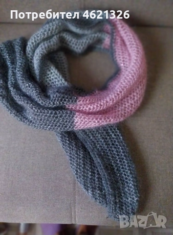 Шал, ажурен, ръчно плетиво, 3 цвята, мохер, пайети, мек и топъл, с подарък огледалце, снимка 6 - Шалове - 52481654