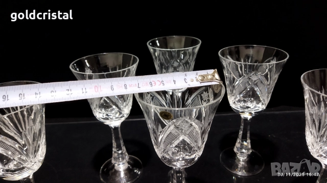 Кристални чаши Зорница , снимка 4 - Антикварни и старинни предмети - 36553504