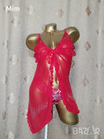 S/M Ярко червена къса нощница и полупрашка 