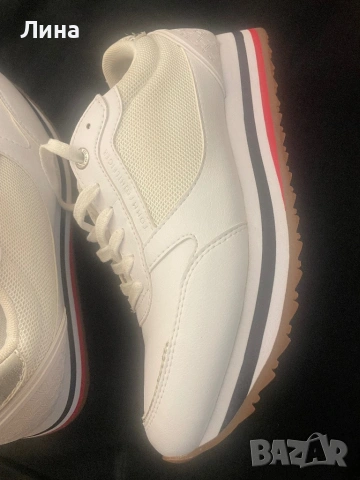 Дамски сникерси Tommy Hillfiger, снимка 6 - Маратонки - 54059511