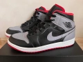 Оригинални Nike Air Jordan 1 mid в размер 42, снимка 1
