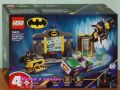 Продавам лего LEGO Super Heroes 76272 - Батпещерата с Батман, Батгърл и Жокера, снимка 1