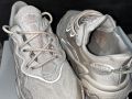 adidas ozweego , снимка 1 - Дамски ежедневни обувки - 45652955