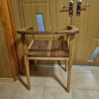Дървен стол от орех, снимка 4 - Столове - 44970738