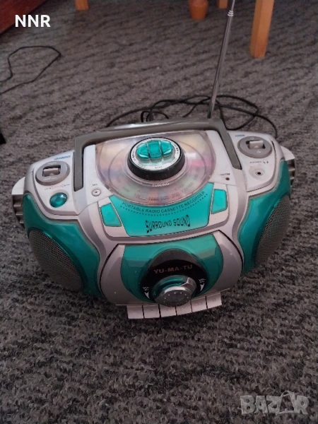 Радиокасетофон , снимка 1