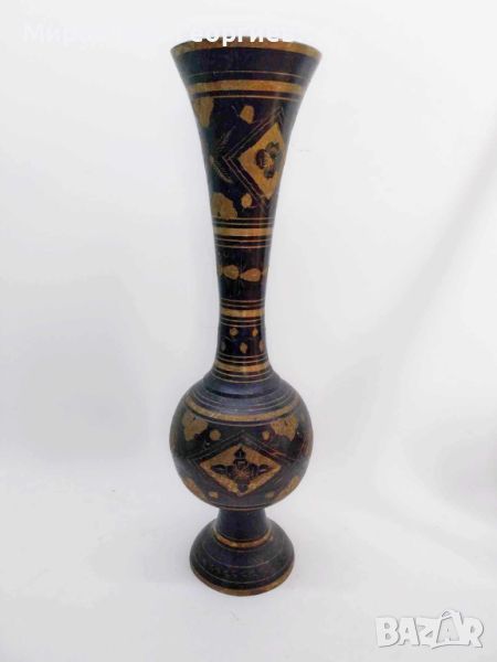 Старинна ръчно гравирана месингова ваза, снимка 1