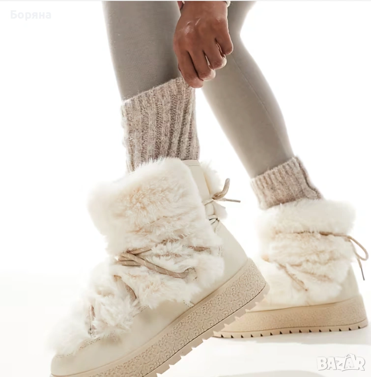 New Yorker нови бежове апрески с пух, снимка 1